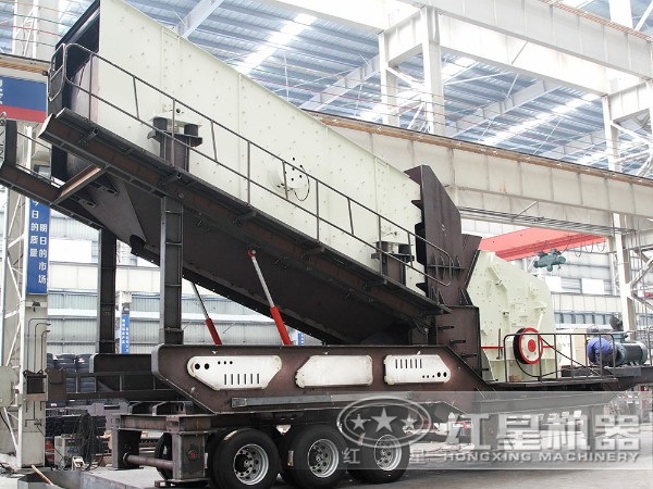 日產(chǎn)600方小型移動碎石機(jī)：配反擊破