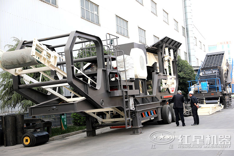 時產(chǎn)300噸全自動鵝卵石移動破碎機價格實惠