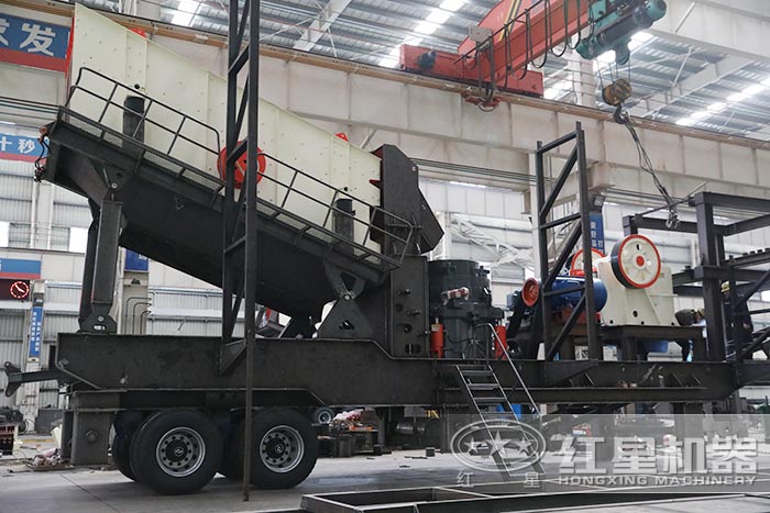 紅星廠家靈活作業(yè)的石子機生產(chǎn)車間