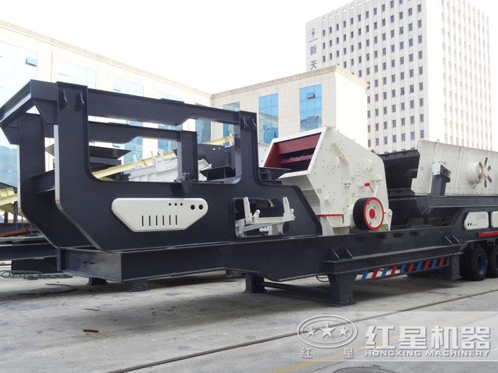 反擊式移動破碎機