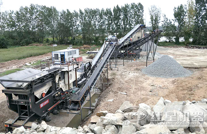 輪胎移動石子加工機搭載鄂式破碎機