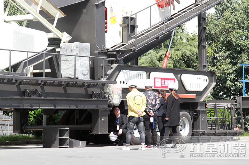 客戶來(lái)廠準(zhǔn)備獲取技術(shù)咨詢(xún)