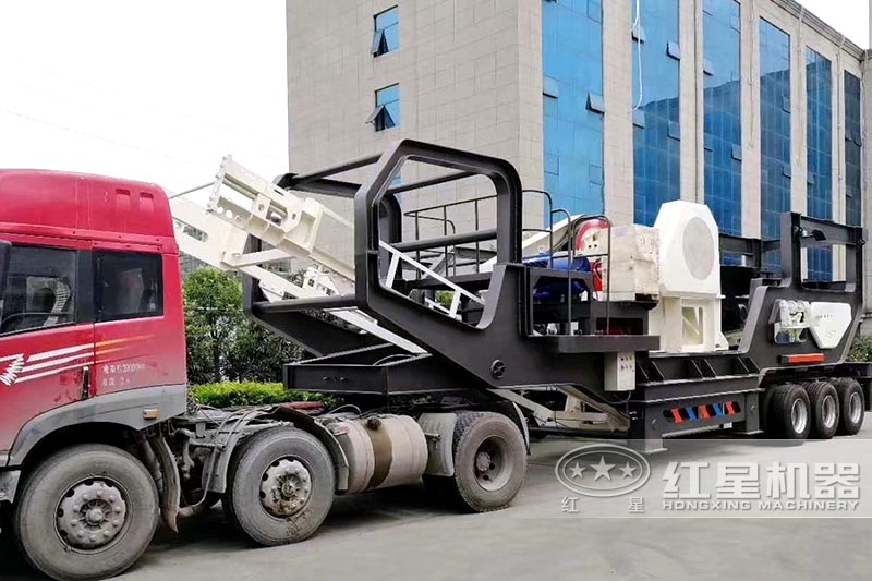 移動破碎石料設備發(fā)貨